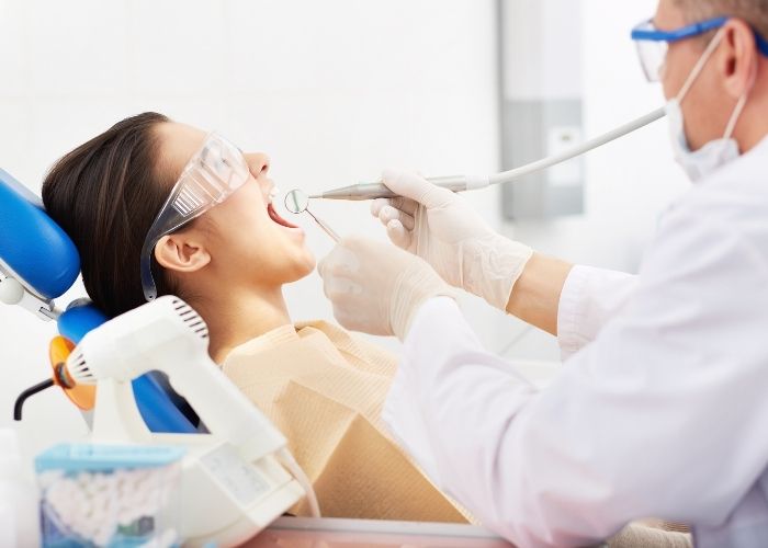 Untitled (1640 × 724 px) (700 × 500 px) Computer-Guided Dental Implant